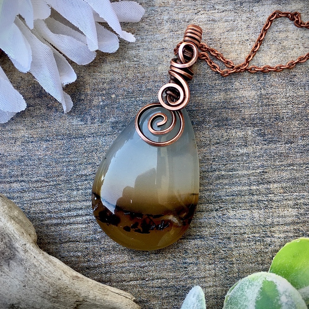 Copper Wire wrapped agate pendant necklace - Picture 5 of 7
